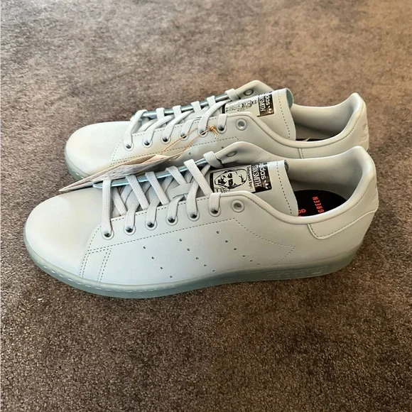 Adidas Stan Smith Boba Fett 2022 GX6777 Size 10.5 Brand New In Box Fast 🚚 - Picture 2 of 2